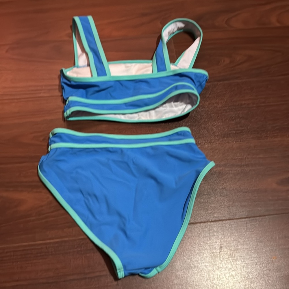 Swimsuit - Picture 2 of 2